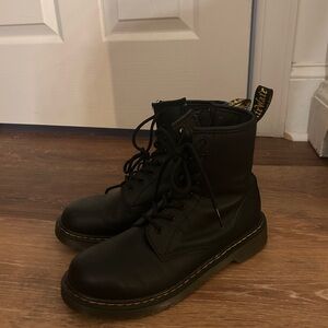 Dr Martin Black Boots